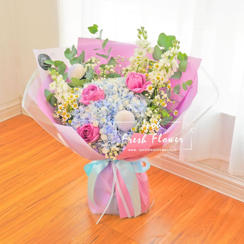 Ballerina Dream| Hydrangea Flower Bouquet