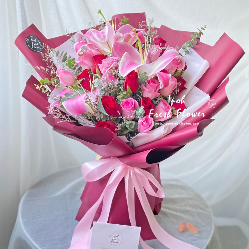 Clarissa| Lilies & Roses Fresh Flower Bouquet