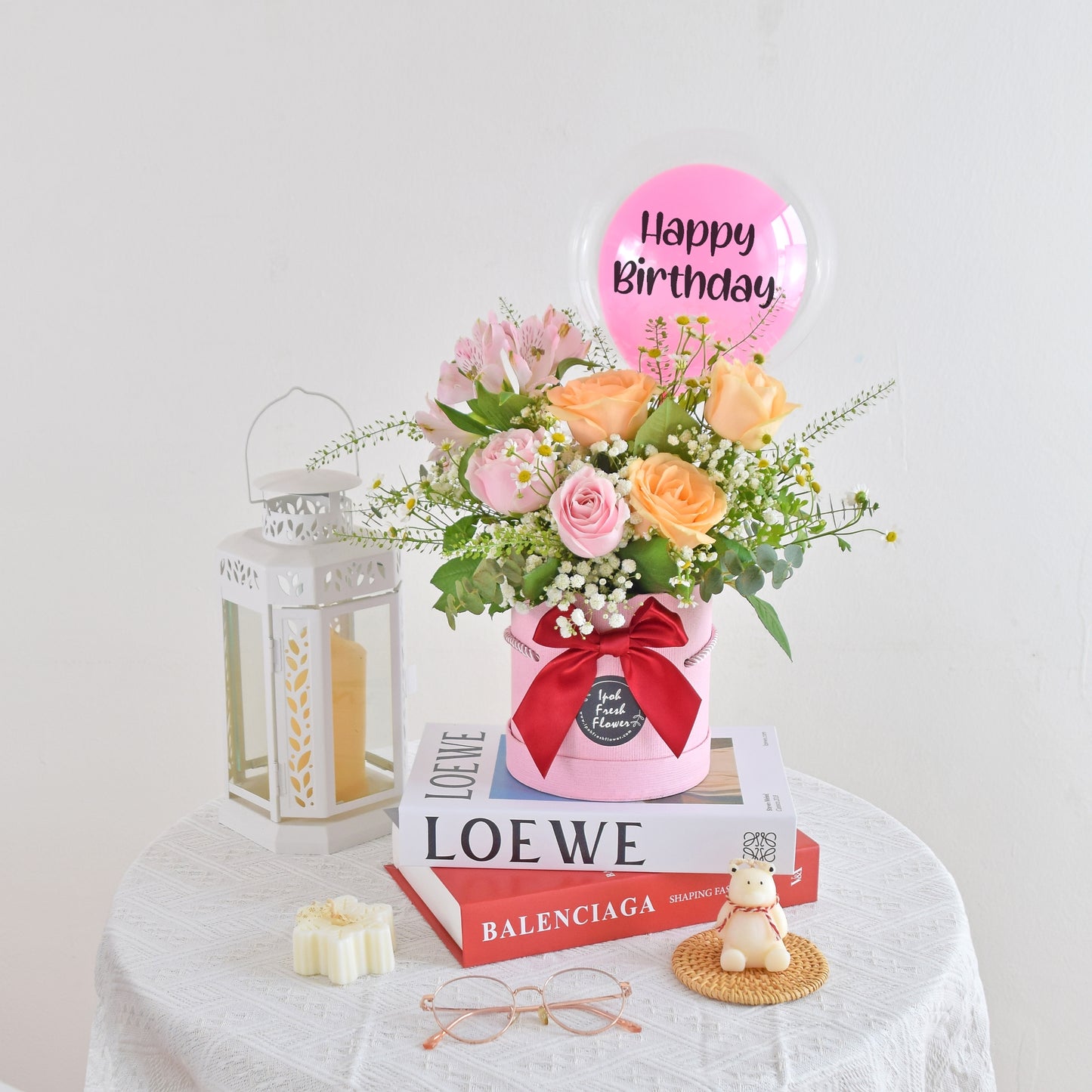 Dorothy| Balloon Flower Box| Fresh Flowers Same Day Free Delivery