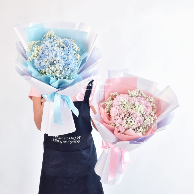 Dreamy| Hydrangea with baby breath Flower Bouquet