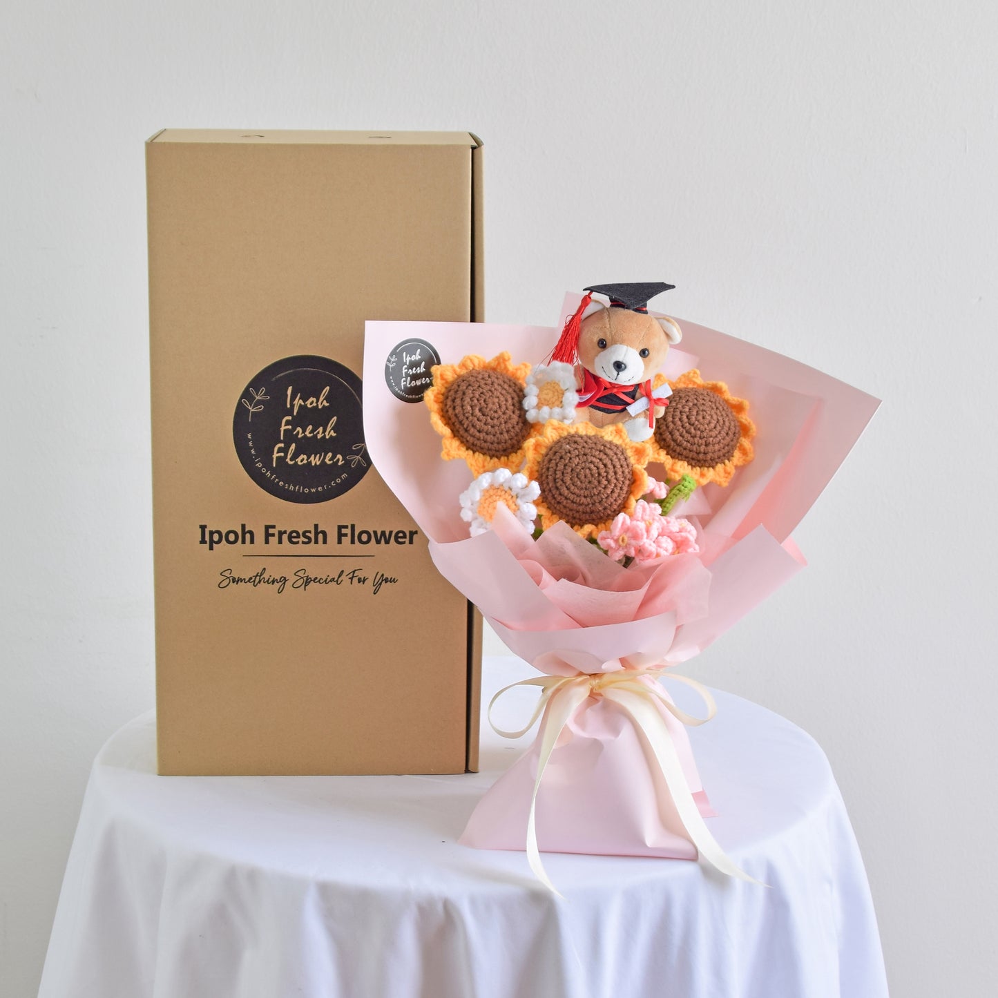 Gabby Graduation Crochet Flower Bouquet| Graduation Gift Delivery