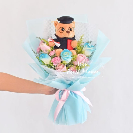 Harrington| Graduation Bouquet| Graduation Gift Ipoh Delivery