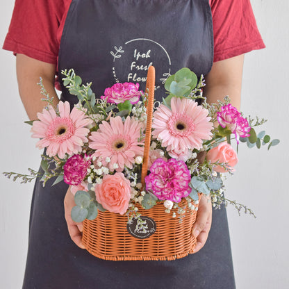 Rina| Fresh Flower Basket| Same Day Flowers Gifts Delivery