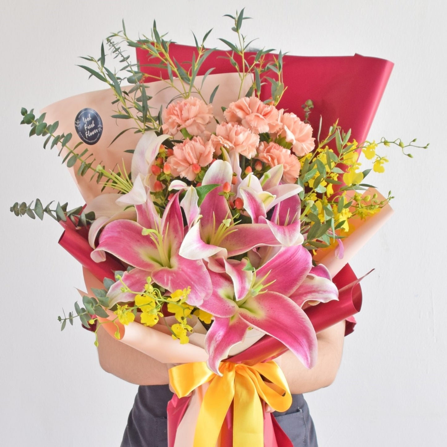 Serafin| Deluxe Fresh Flower Bouquet| Same Day Delivery