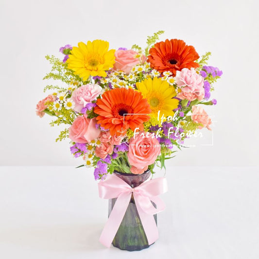 Sheila Vase Arrangement| Fresh Flower In A Vase| Same Day Delivery