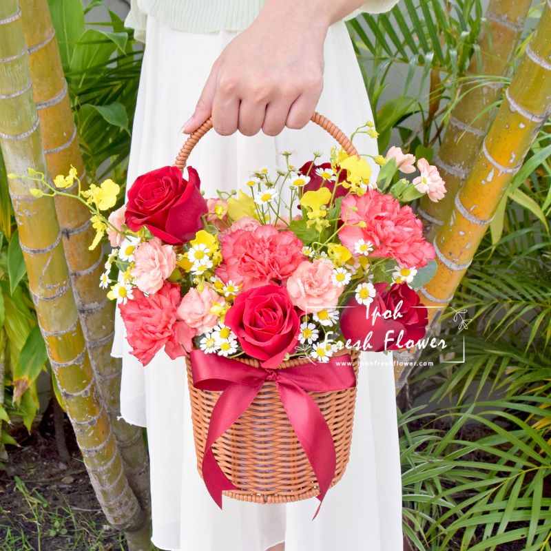 Shreya| Fresh Flower Basket| Same Day Delivery Ipoh