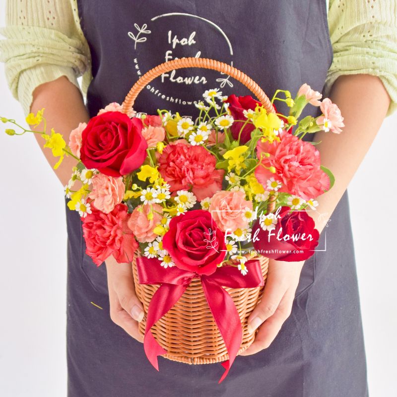 Shreya| Fresh Flower Basket| Same Day Delivery Ipoh