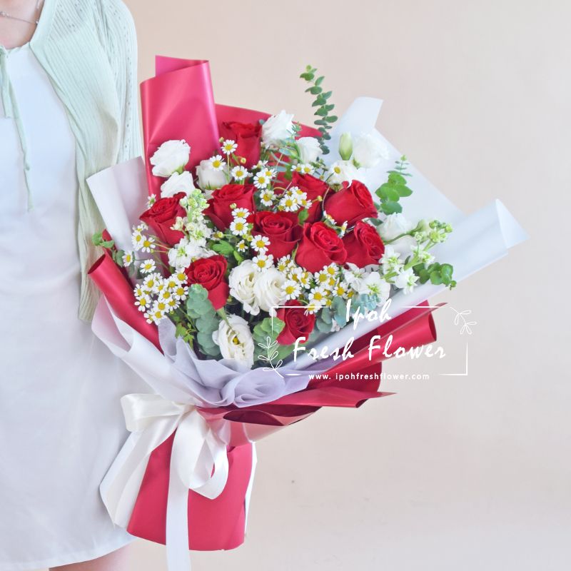 Valeria| Fresh Flower Same Day Delivery Ipoh