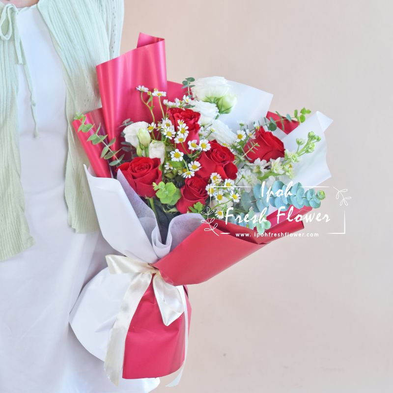 Valeria| Fresh Flower Same Day Delivery Ipoh