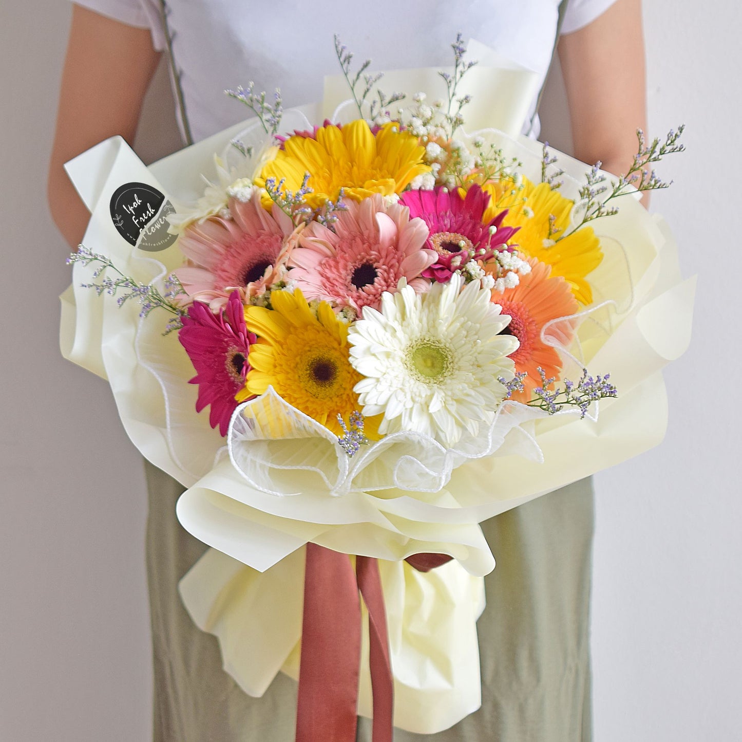 Happy Vibrant| Colourful Daisy Fresh Flower Bouquet Delivery