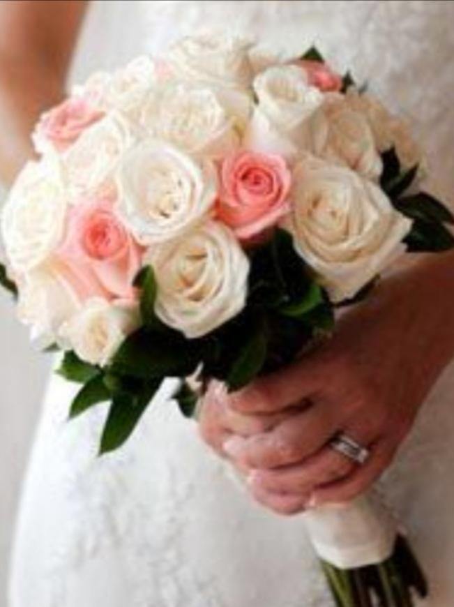 Personalise bridal bouquet|Ipoh Online Florist| ipohfreshflower.com