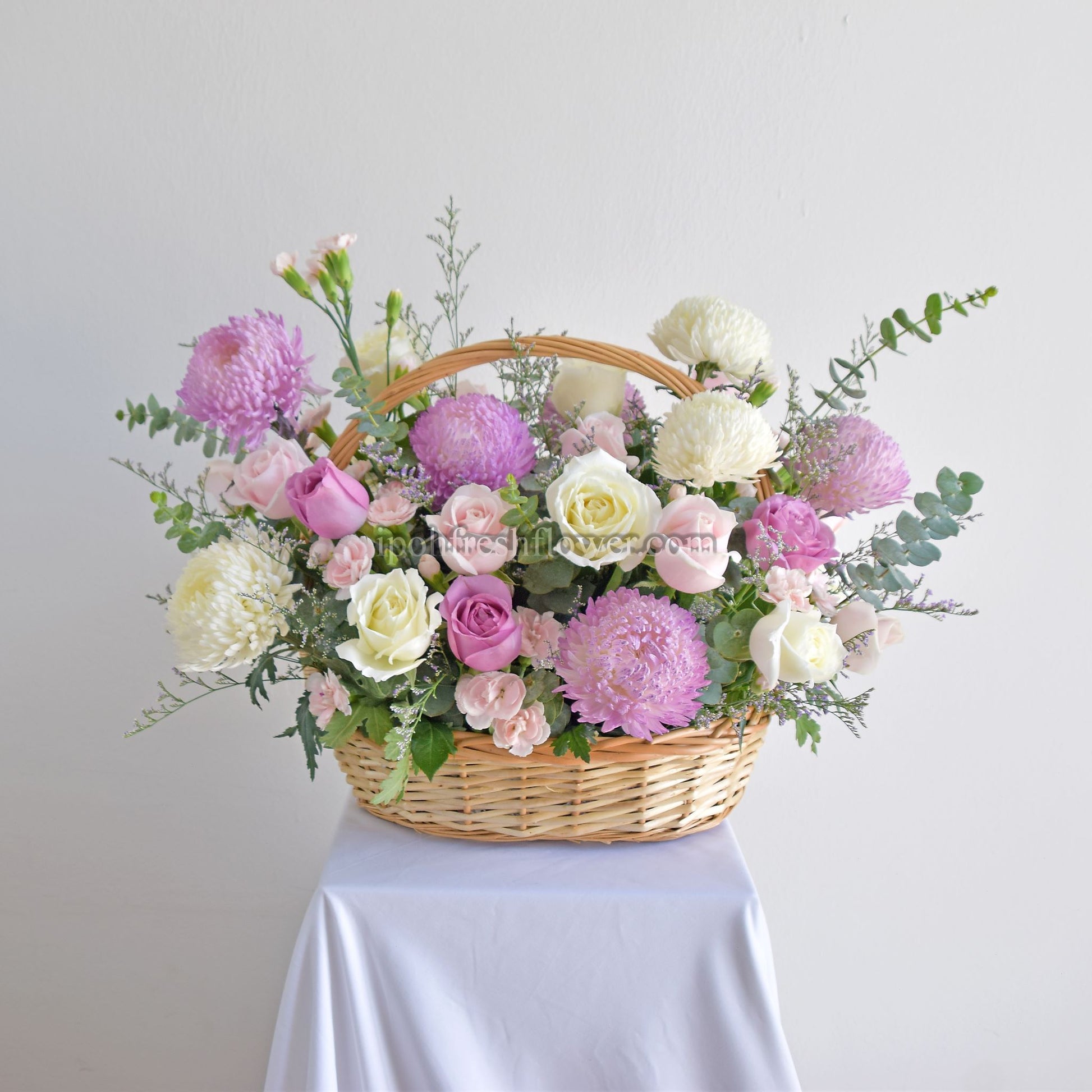 Viola| Fresh Flower Basket Delivery