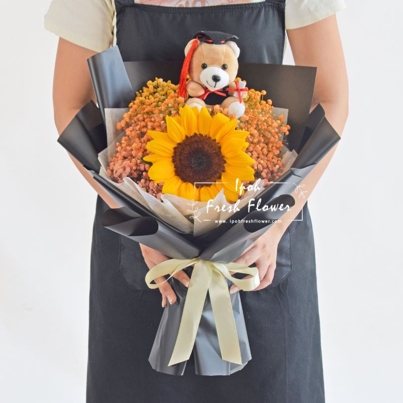 Akira| Sunflower & Baby Breath Graduation Bouquet