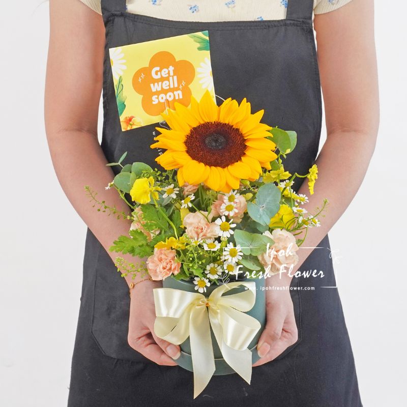 Alison| Fresh Flower Bloom Box| Same Day Delivery Perak Ipoh