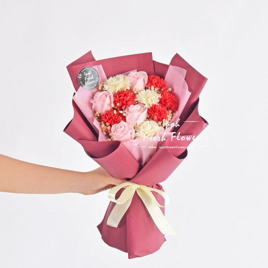Amora| Carnation Soap Flower Bouquet Delivery