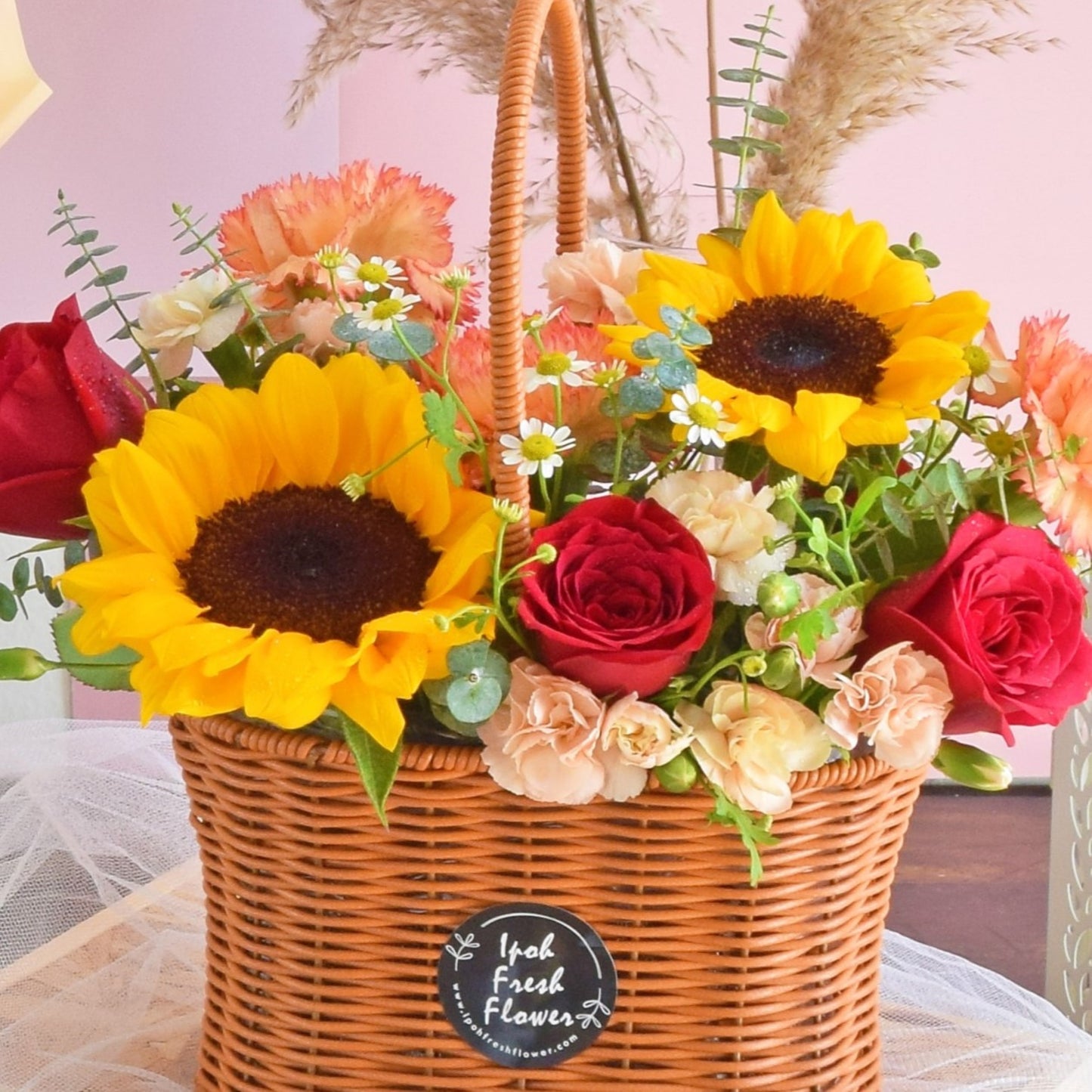 Bernice | Fresh Flower Basket| Same Day Free DeliveryBernice | Fresh Flower Basket| Same Day Free Delivery