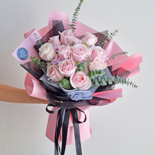 Black Pink Roses Bouquet| Fresh Flower Delivery