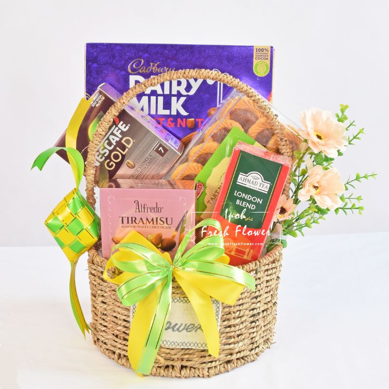 Blissful Raya Hamper| Premium Raya Treats & Gifts| Same Day Delivery
