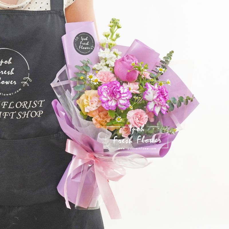 Daphne- Purple| Fresh Flower bouquet| Free delivery