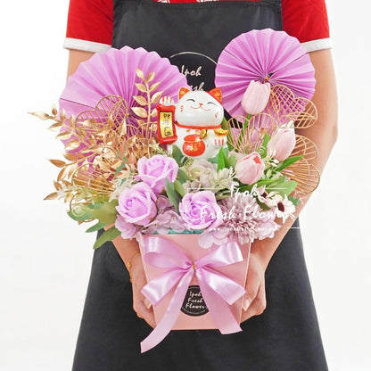 Della Fortune Lucky Cat Opening Flower Arrangement| Same Day Delivery