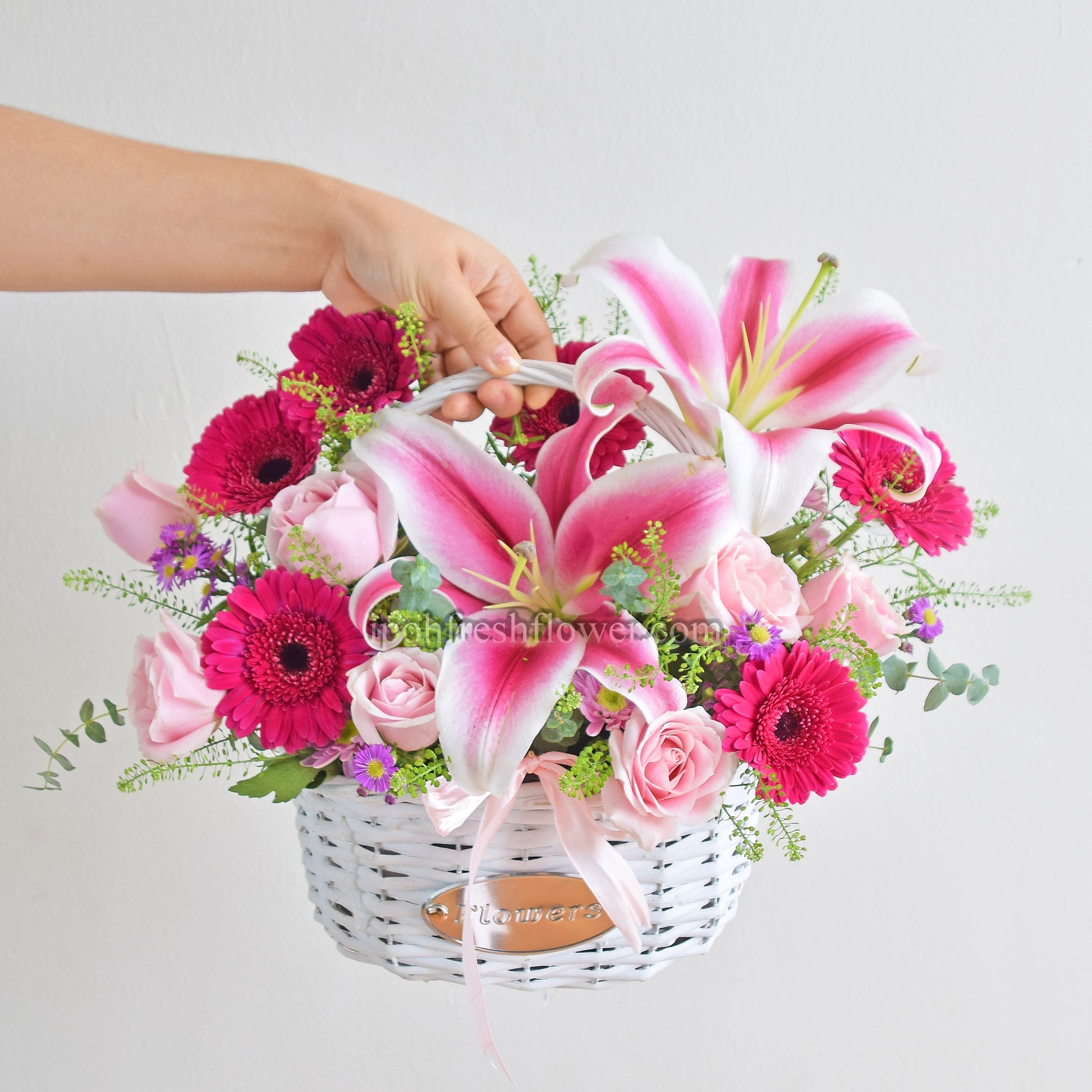 Elili| Fresh Flower Basket| Same Day Delivery