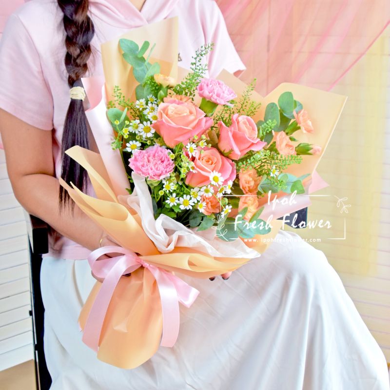 Elle| Fresh Flower Mix And Match Bouquet| Same Day Delivery