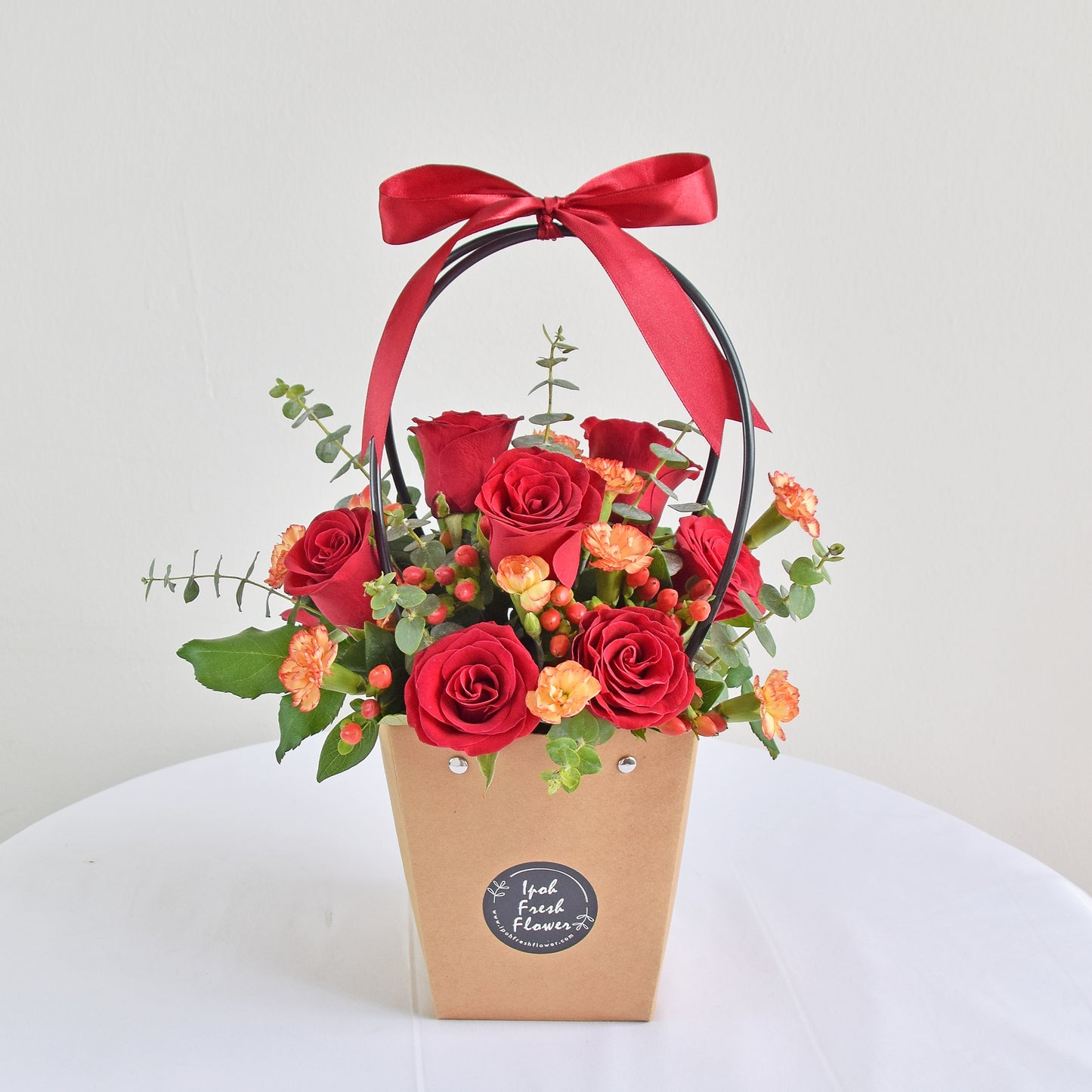 Emmy|Fresh Flower Basket