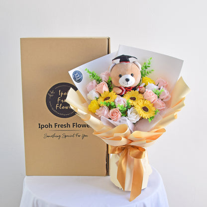 Excellent Grad Soap Flowers Graduation Bouquet| Graduation Gift Delivery