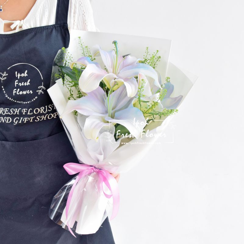 Ezra| Fresh Lilies Bouquet| Same Day Delivery Ipoh Taiping