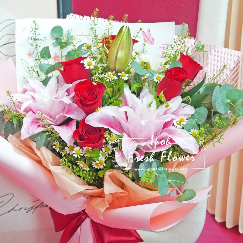 Fannie Rosa Lilies| Fresh Flower Bouquet| Same Day Delivery Ipoh Perak