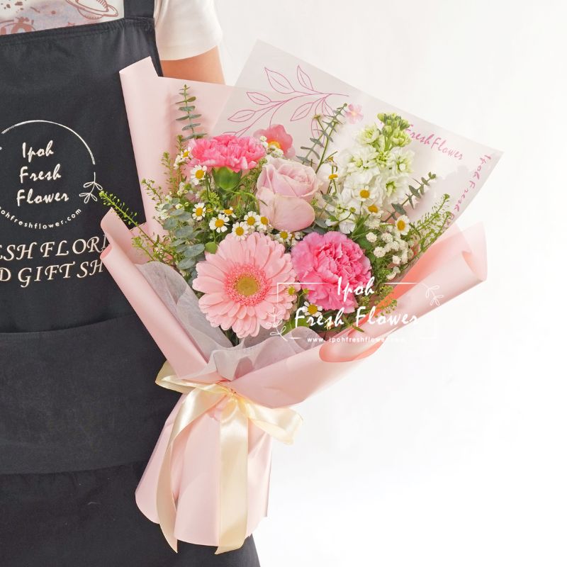 Francesca| Fresh Flower Bouquet| Same Day Delivery Ipoh Taiping