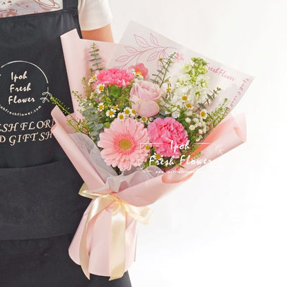 Francesca| Fresh Flower Bouquet| Same Day Delivery Ipoh Taiping