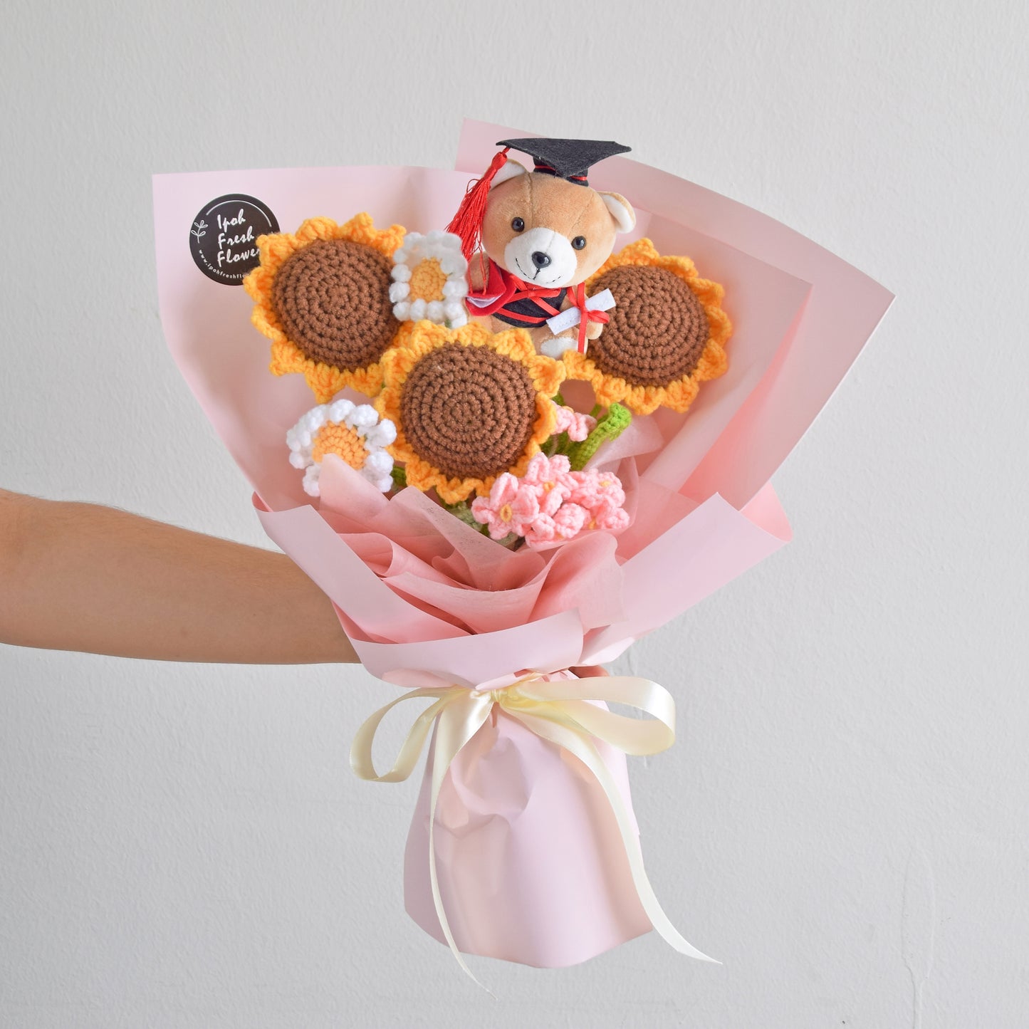Gabby Graduation Crochet Flower Bouquet| Graduation Gift Delivery