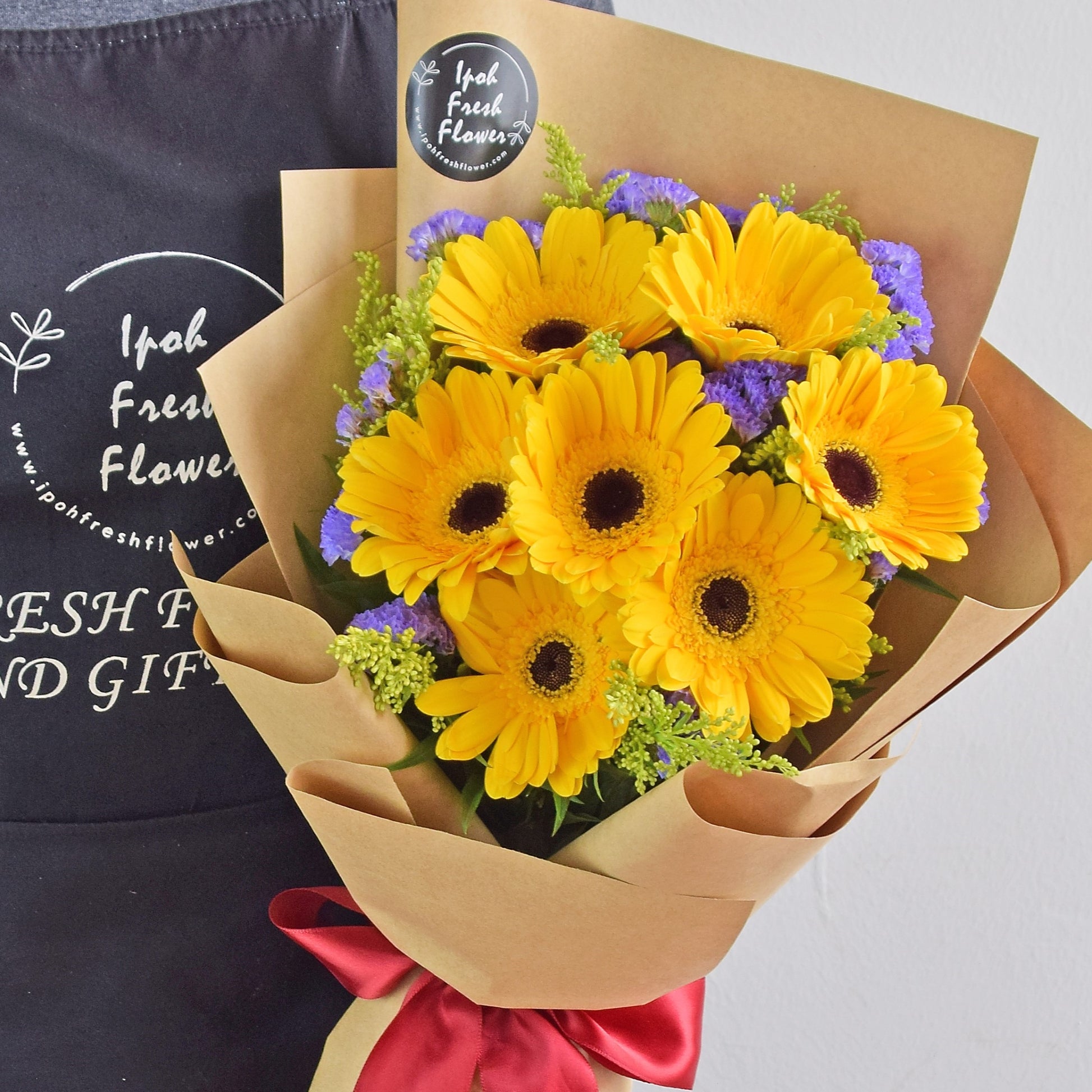 Gladness| Daisy Fresh Flower Bouquet Delivery