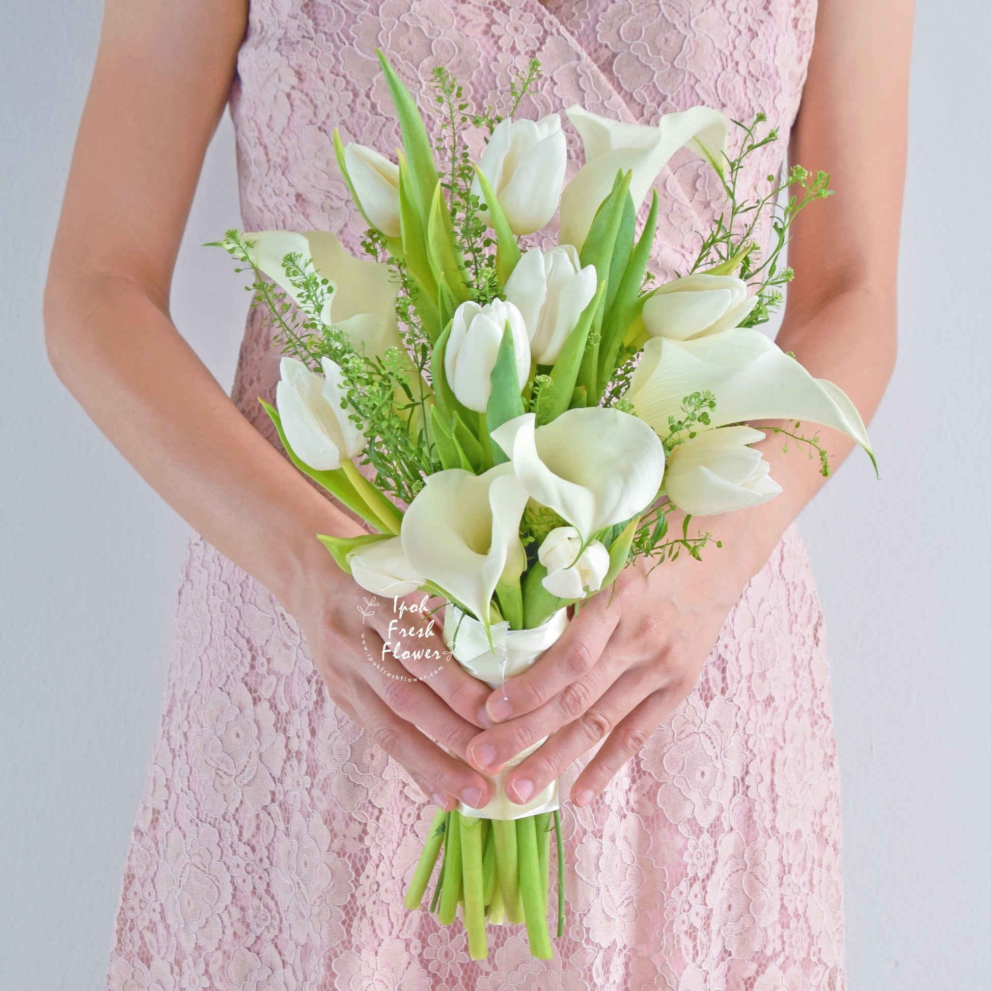 Gracia Bridal Bouquet| Personalized Flowers Tulip & Cala lilies For Wedding 