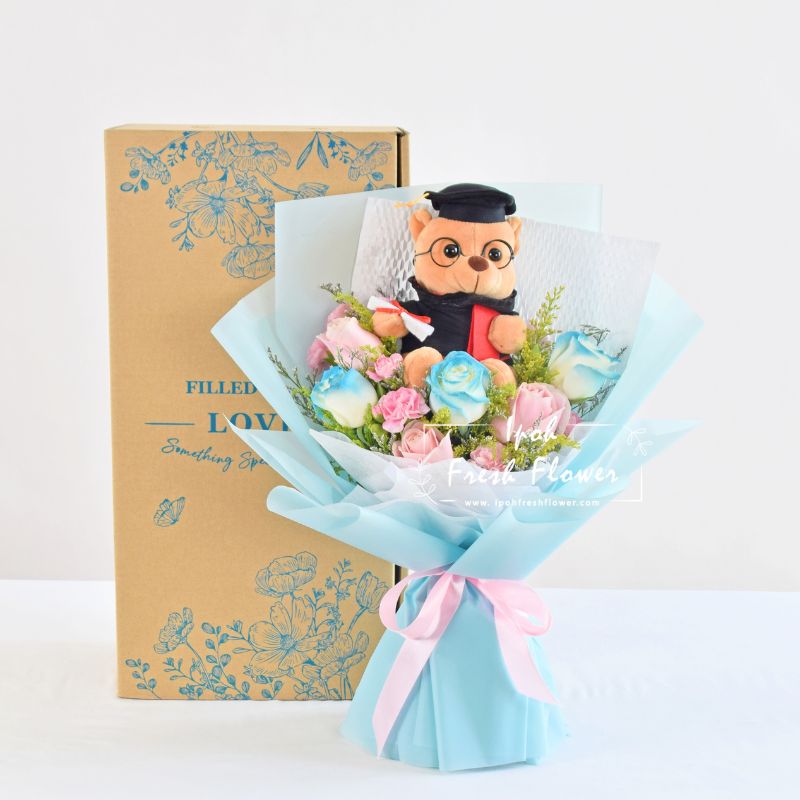 Harrington| Graduation Bouquet| Graduation Gift Delivery