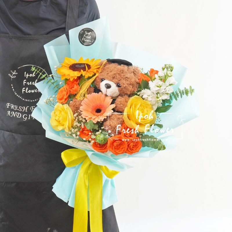 Hooray| Graduation Bouquet| Graduation Gift Same Day Delivery Ipoh