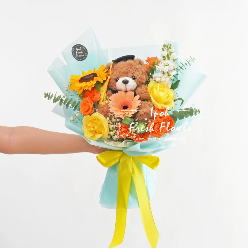 Hooray| Graduation Bouquet| Graduation Gift Same Day Delivery Ipoh