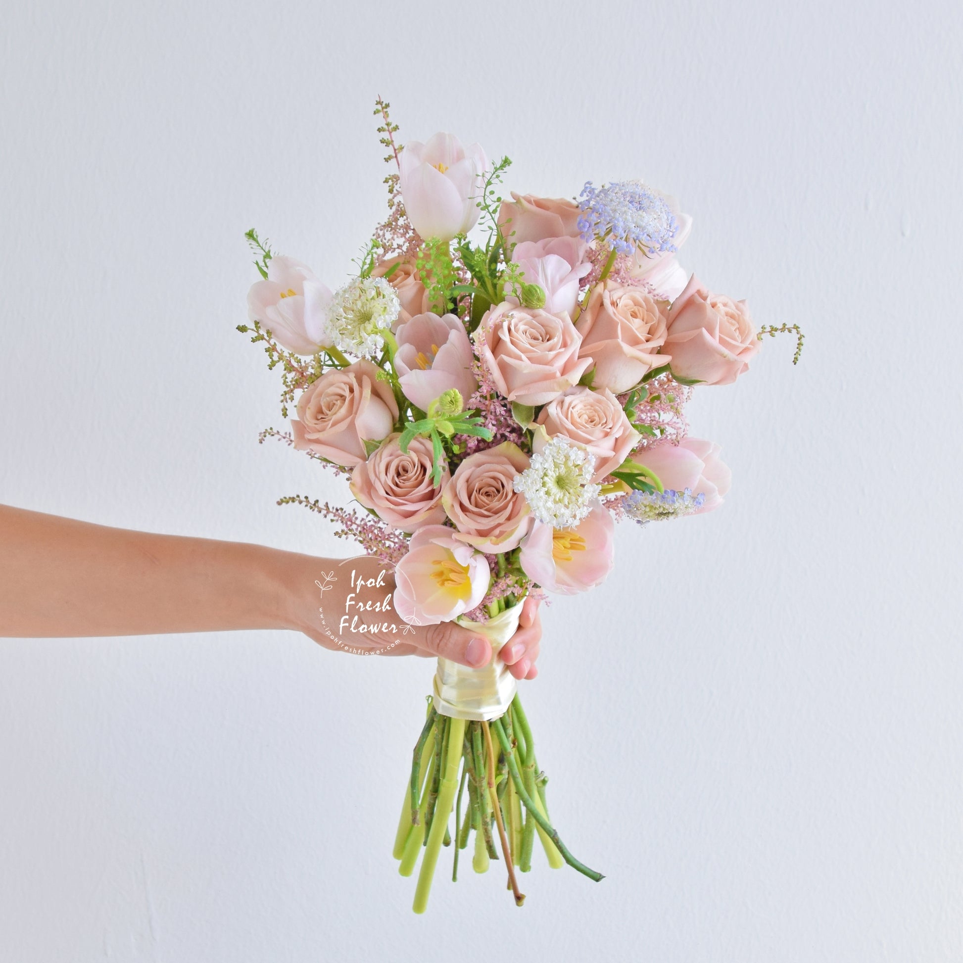 Ivory Personalized Bridal Bouquet| Flower Bouquet For Wedding & ROM