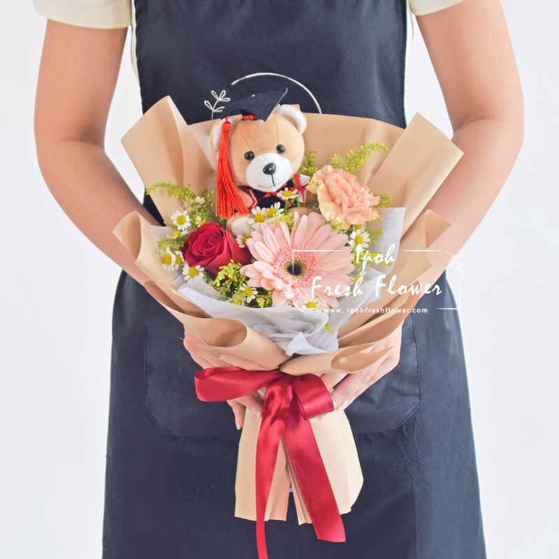Little Champ| Graduation Bouquet| Graduation Gift Ipoh Delivery