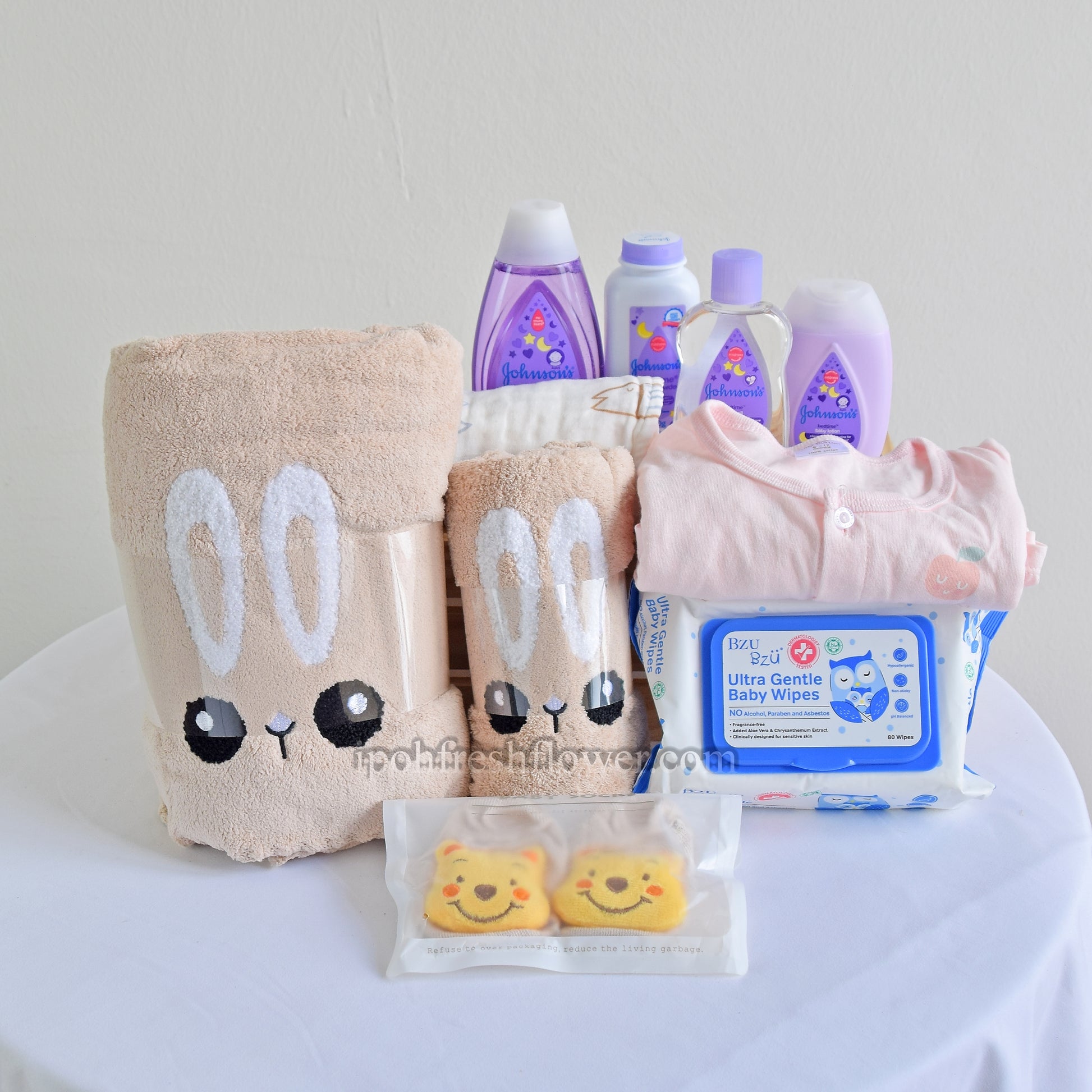 Little One Gift Set| New Born Baby Gift and Hamper Delivery