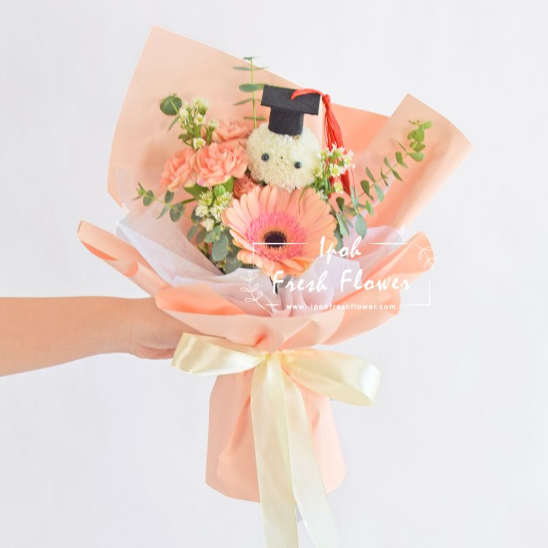 Little Scholar| Graduation Bouquet| Graduation Gift Delivery