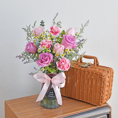 Lovely Day Vase Arrangement| Fresh Flower In A Vase