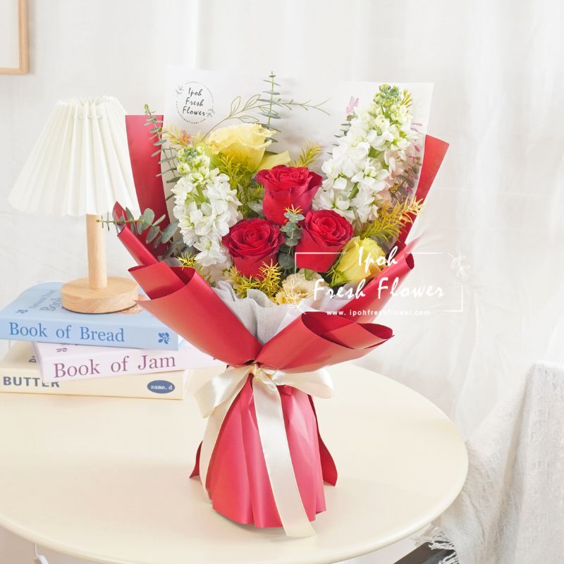 Mariana| Fresh Flower Bouquet| Same Day Delivery Ipoh Taiping