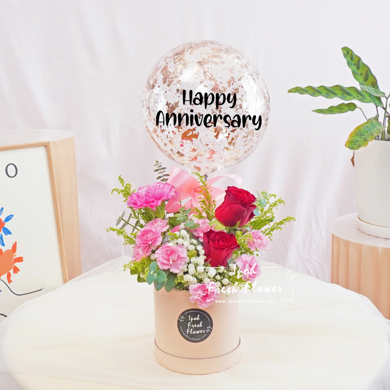 Mayumi| Balloon Flower Box| Fresh Flowers| Same Day Delivery 