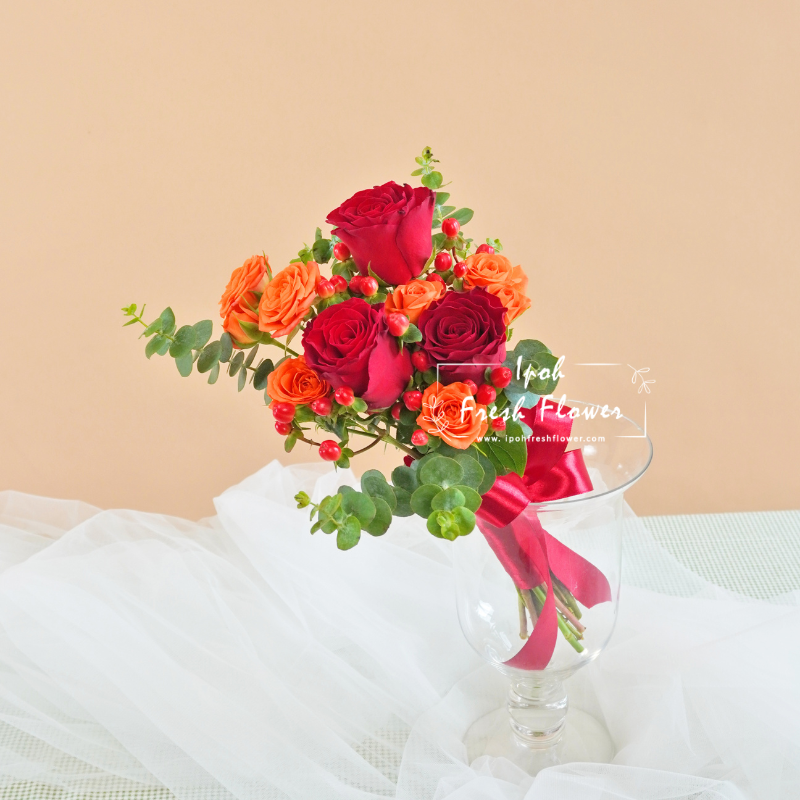 Mia Bridesmaid Bouquet| Flower Bouquet For Wedding & ROM
