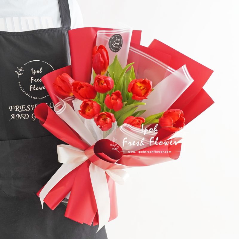 Miaka Red Tulip Bouquet| Fresh Flower Bouquet Delivery