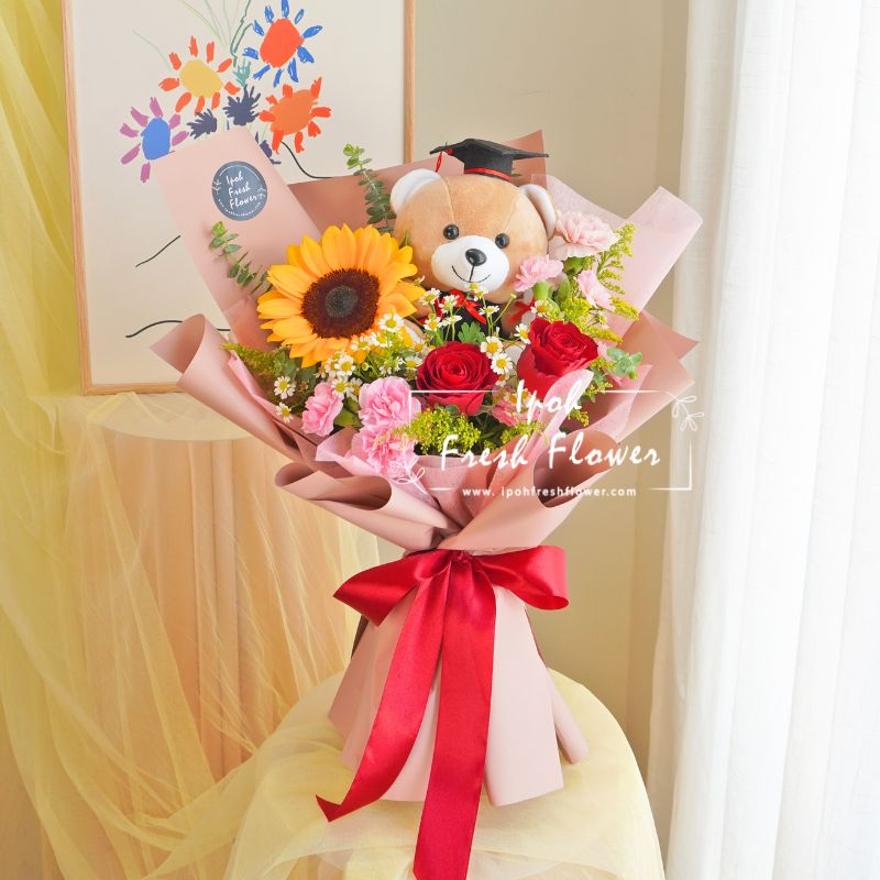 New Chapter| Graduation Bouquet| Graduation Gift Delivery Ipoh