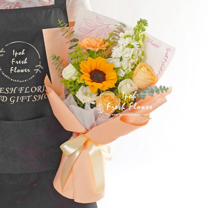 Nicole| Fresh Flower Bouquet| Same Day Delivery Ipoh Taiping