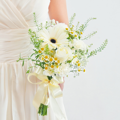Nora Bridesmaid Bouquet| Flower Bouquet For Wedding & ROM